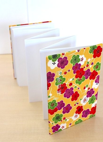画像3: 朱印帳　梅黄【メール便OK】 (3)